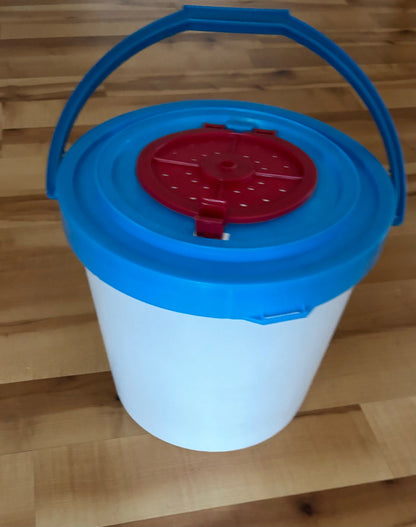 Clearview Bait Bucket - Clear or Branded STA or STO